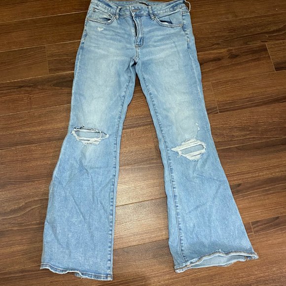 American Eagle Low-Rise Flare Size 8R - Picture 1 of 9